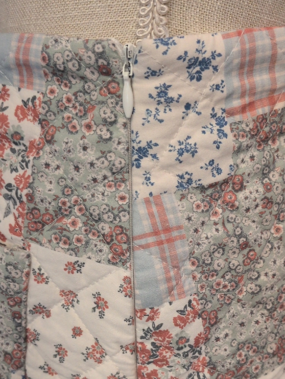 Rockin'C Ditzy Quilted Floral Plaid Mini Skirt Cottagecore Grandmacore Feminine - Picture 4 of 13